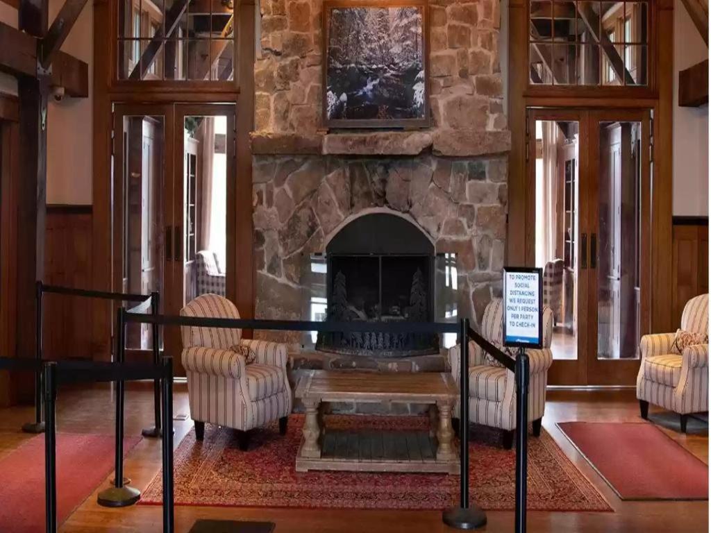 Allegheny Spring 239 King, Bed/Ski-In, Out/Pool & Hot Tub Сноушу Экстерьер фото